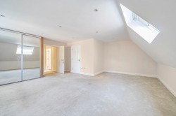 Images for Kilnwood Close, Faygate, RH12