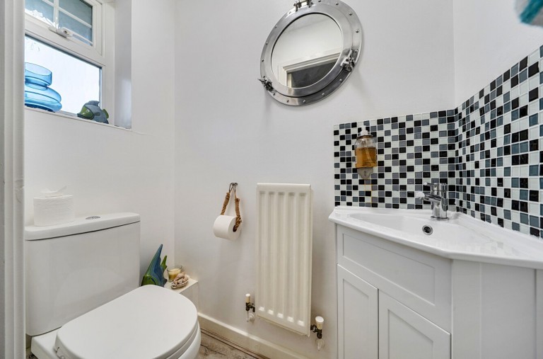 Images for Douglas Close, Middleton-On-Sea, PO22