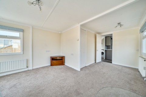 Click the photo for more details of Mayridge, Selsey, PO20