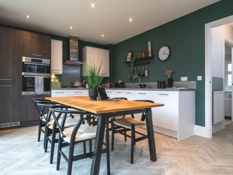 Click the photo for more details of Littlehampton Road, Angmering, BN16