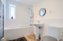 Images for Fabius Close, Bracklesham Bay, PO20