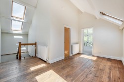 Images for Marley Lane, Haslemere, GU27