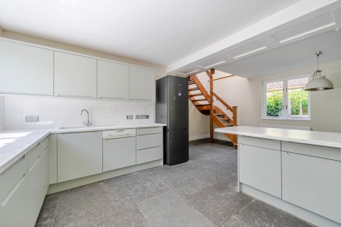 Click the photo for more details of Marley Lane, Haslemere, GU27