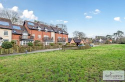 Images for Merritts Meadow, Petersfield, GU31