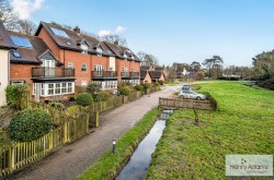 Images for Merritts Meadow, Petersfield, GU31