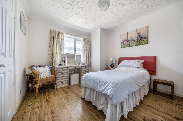 Images for Willowhale Avenue, Aldwick, PO21