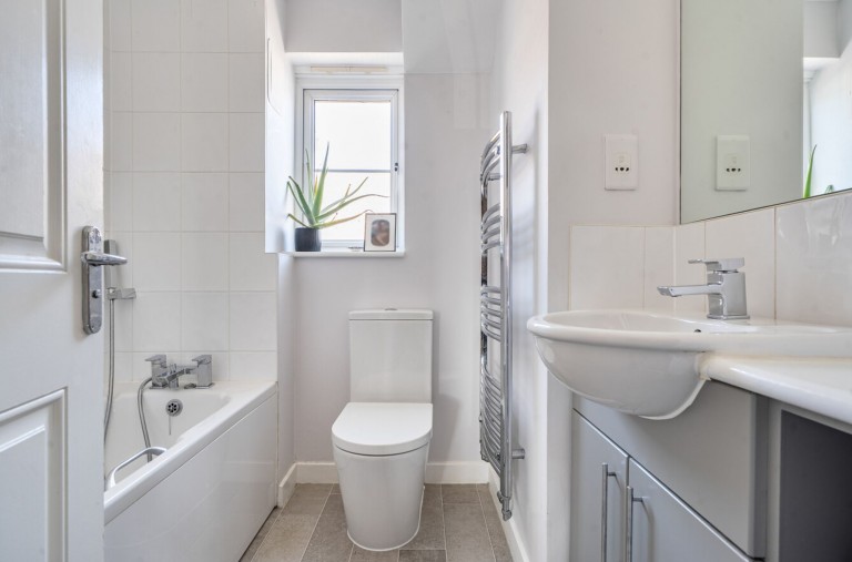 Images for Middleton Close, Bracklesham Bay, PO20