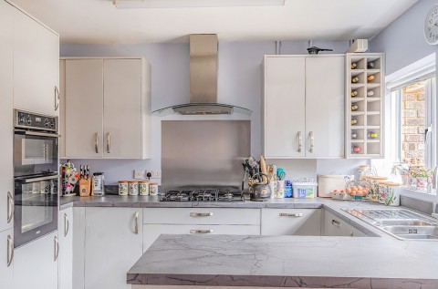 Click the photo for more details of Yorkwood, Liss, GU33