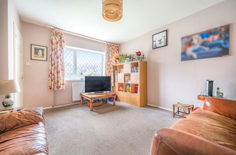 Click the photo for more details of Yorkwood, Liss, GU33