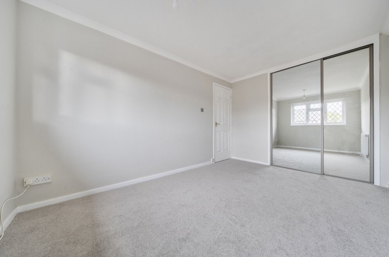 Images for Barnetts Field, Westergate, PO20