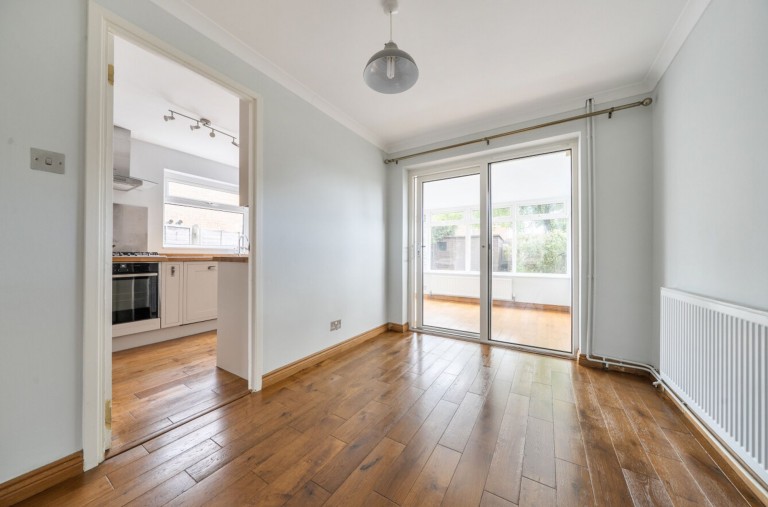 Images for Barnetts Field, Westergate, PO20