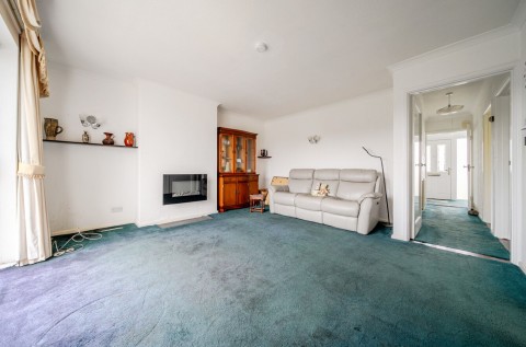 Click the photo for more details of Western Road, Selsey, PO20