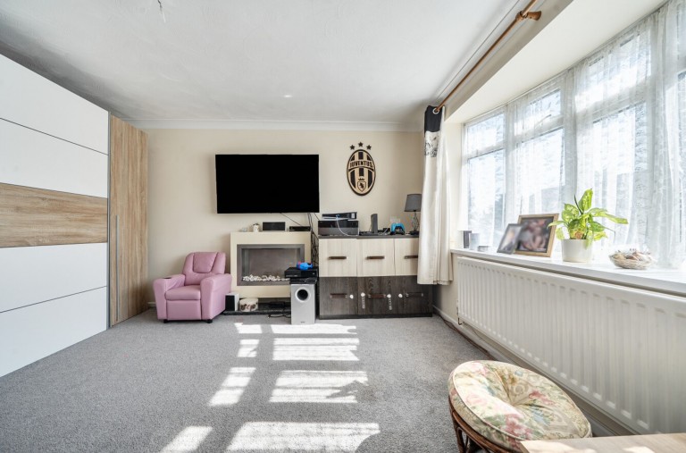 Images for Blenheim Gardens, Chichester, PO19