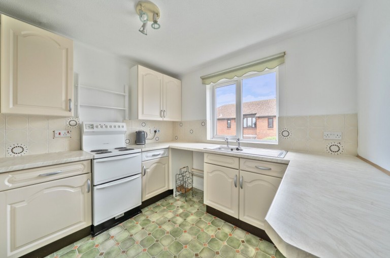Images for Priestley Way, Middleton-On-Sea, PO22