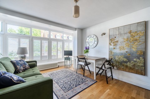 Click the photo for more details of Lower Street, Haslemere, GU27
