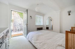 Images for Lower Street, Haslemere, GU27