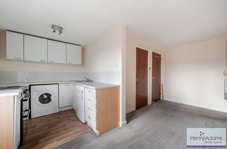 Images for Charles Street, Petersfield, GU32