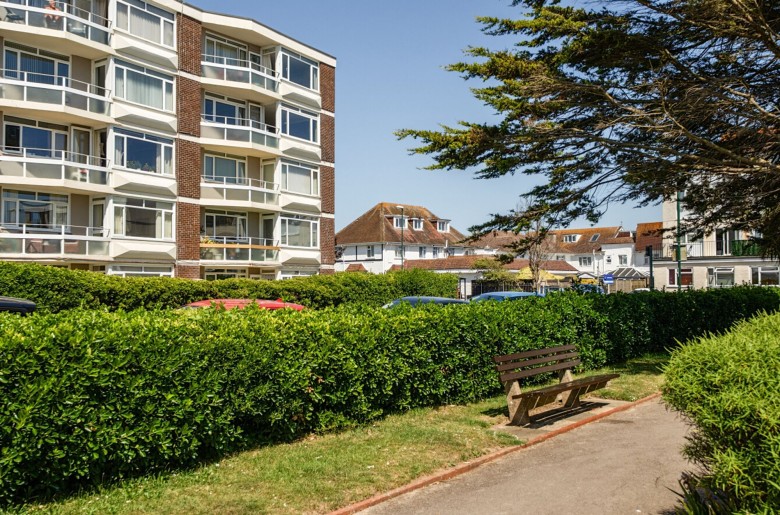 Click the photo for more details of Nyewood Lane, Marine Park Nyewood Lane, PO21