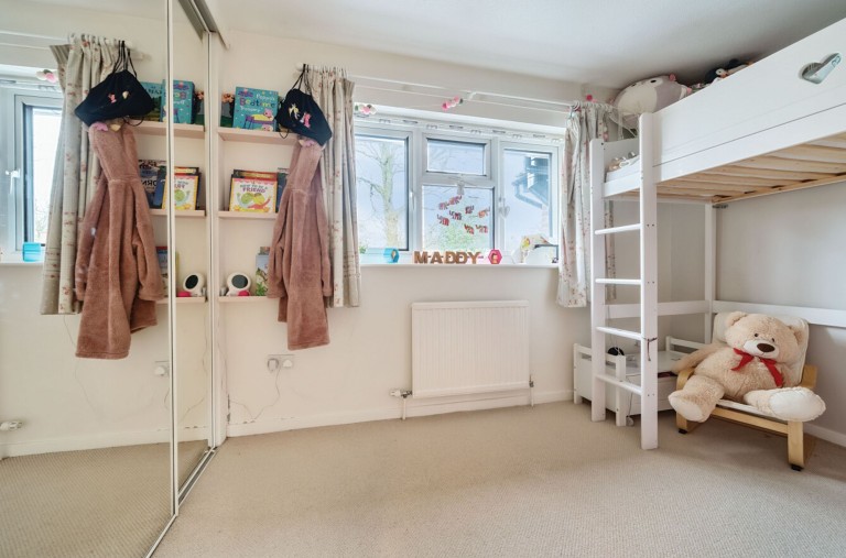 Images for Thorn Close, Petersfield, GU31