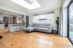 Images for Thorn Close, Petersfield, GU31
