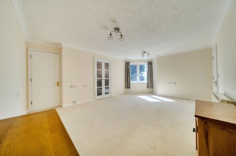 Click the photo for more details of Stockbridge Road, Chichester, PO19