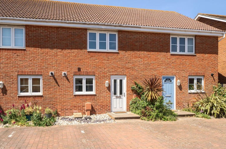 Images for Middleton Close, Bracklesham Bay, PO20