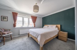 Images for Middleton Close, Bracklesham Bay, PO20