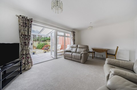 Click the photo for more details of Arnold Way, Bosham, PO18
