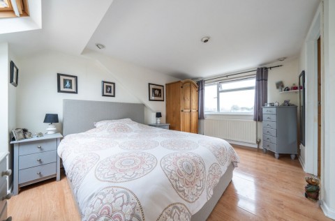 Click the photo for more details of Newton Road, Lindfield, RH16