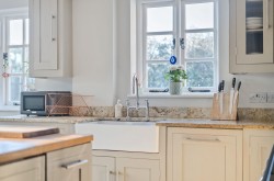 Images for Fernden Lane, Haslemere, GU27