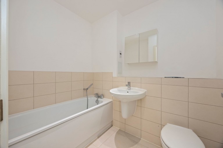 Images for Carter Drive, Broadbridge Heath, RH12