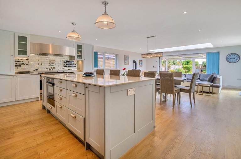 Images for 28 Sea Drive, Felpham, PO22