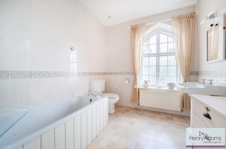 Images for Nyewood, Petersfield, GU31