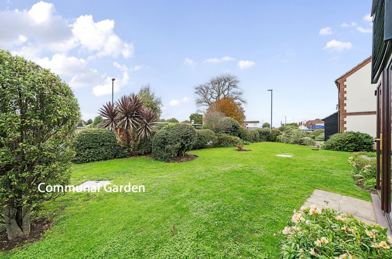 Images for Aigburth Avenue, Rose Green, PO21