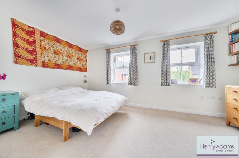 Images for Weald Way, Petersfield, GU31