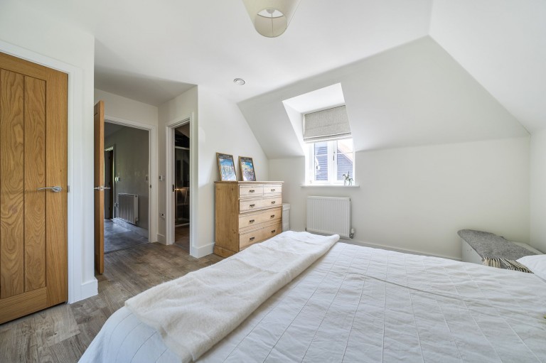Images for 24 Newland Gardens, Amberley, BN18