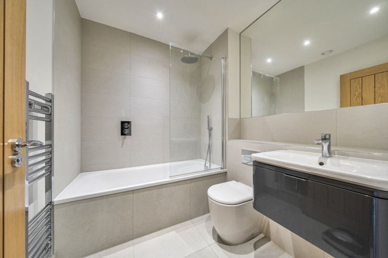 Images for 24 Newland Gardens, Amberley, BN18