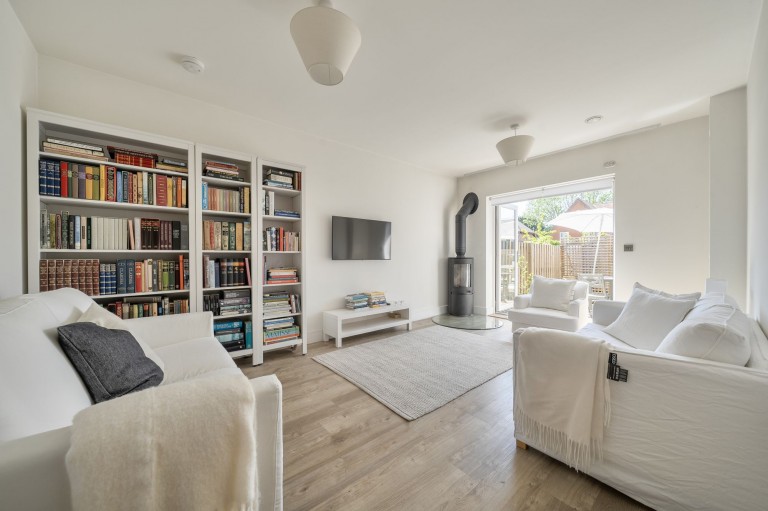 Images for 24 Newland Gardens, Amberley, BN18