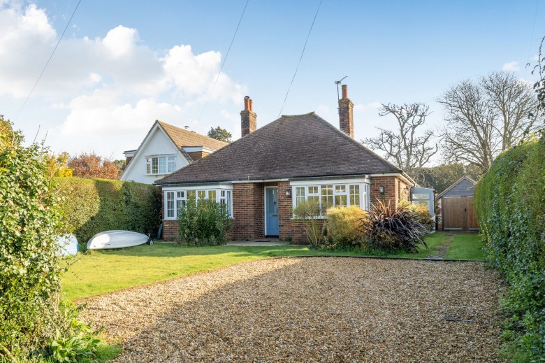 Click the photo for more details of Kings Road, Emsworth, PO10