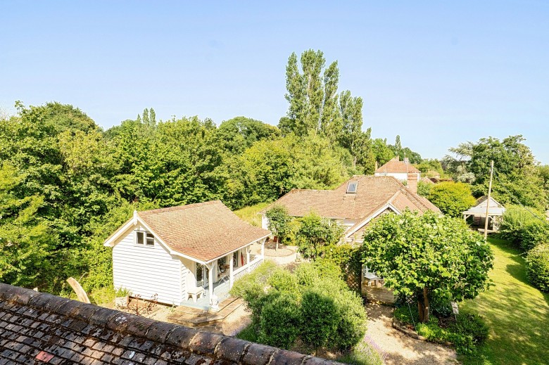 Click the photo for more details of Broomers Hill Lane, Pulborough, RH20