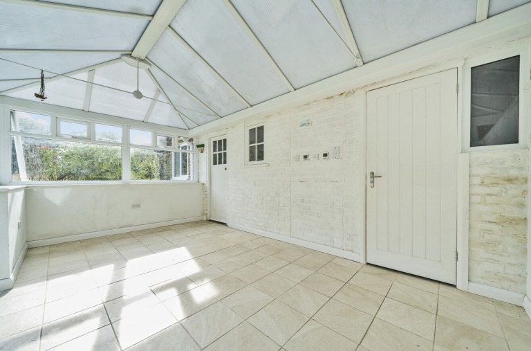 Images for Level Mare Lane, Eastergate, PO20