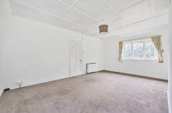 Images for Level Mare Lane, Eastergate, PO20