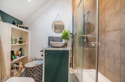 Images for Fir Tree Avenue, Haslemere, GU27