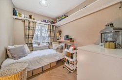 Images for Fir Tree Avenue, Haslemere, GU27