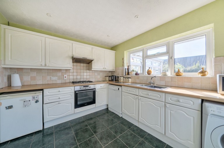 Images for Lane End Road, Middleton On Sea, PO22
