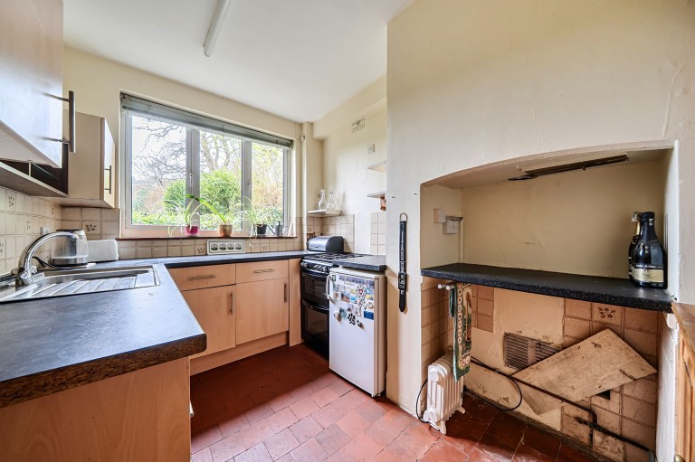 Images for Old Haslemere Road, Haslemere, GU27