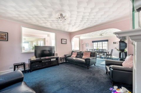 Click the photo for more details of Clayton Road, Selsey, PO20