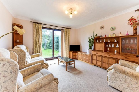 Click the photo for more details of Cormorant Way, East Wittering, PO20