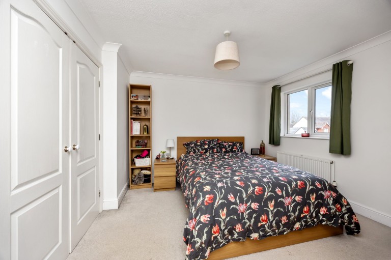 Images for Tanbridge Park, Horsham, RH12
