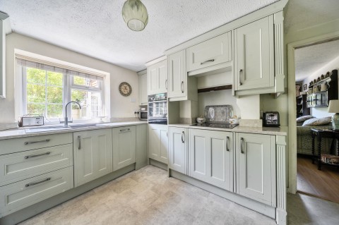 Click the photo for more details of Taylors Field, Midhurst, GU29